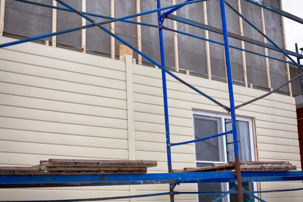 Loose Cladding Repair in Georgetown